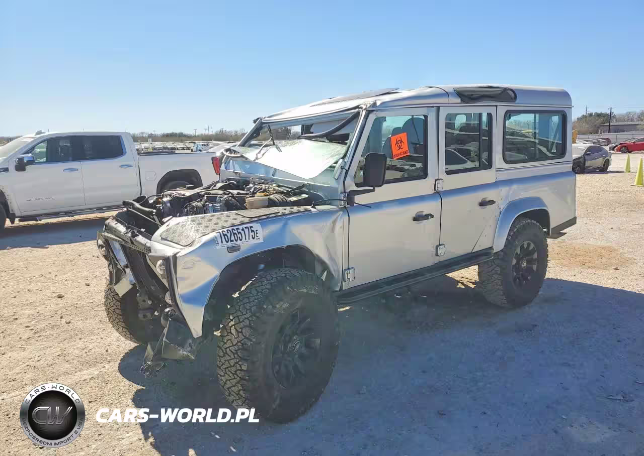 1995 Land Rover Defender 9