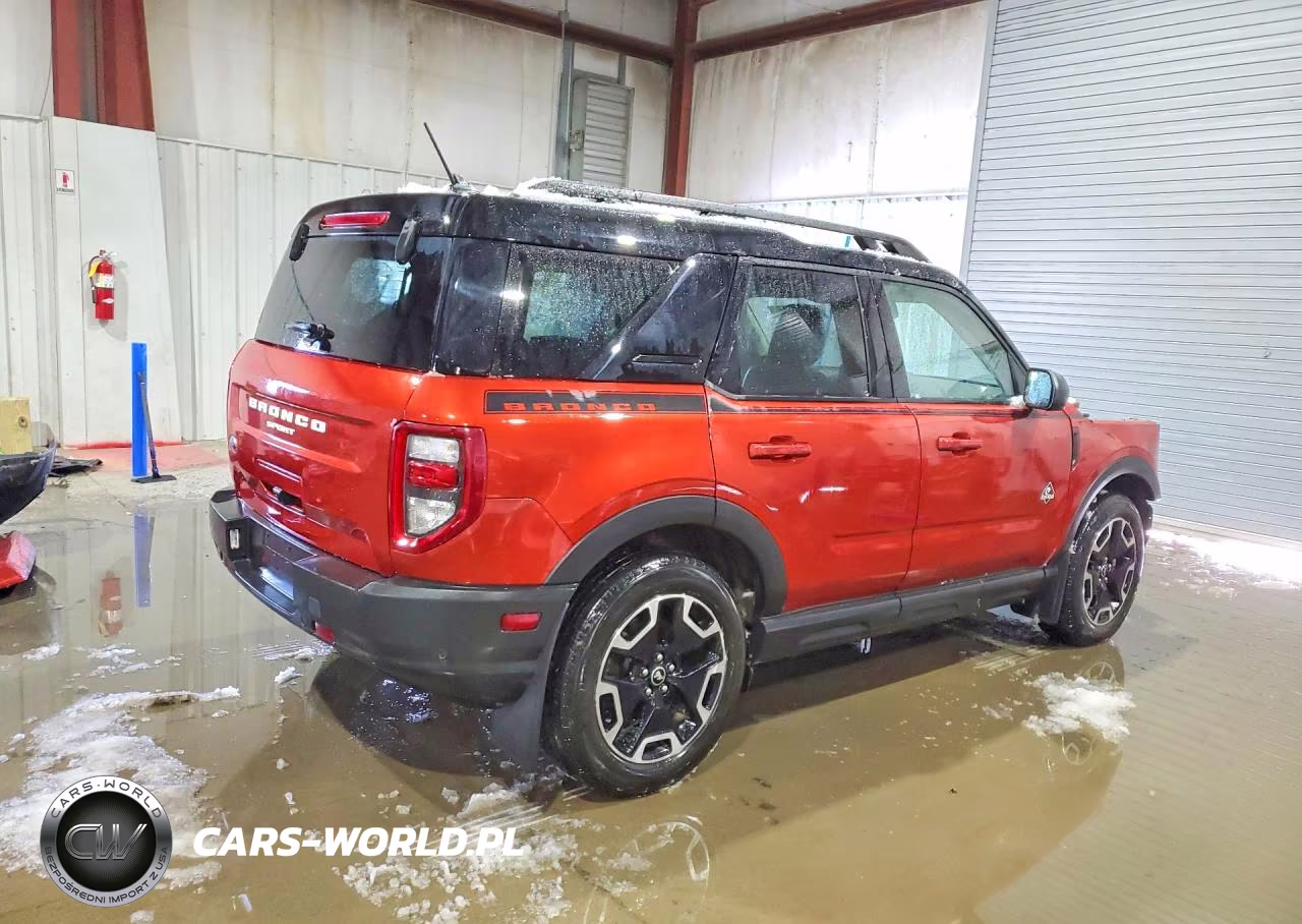 2024 Ford Bronco Sport Outer Banks VIN:3FMCR9C68RRE92714 - 3
