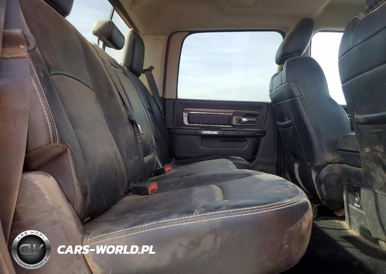 2014 Ram 1500 Laramie VIN:1C6RR7NT5ES469337 - 10