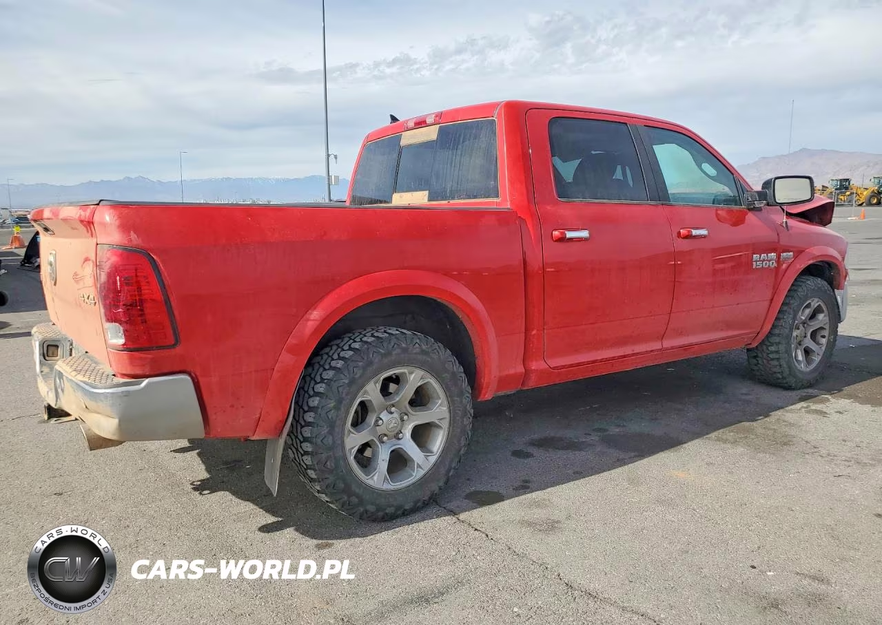 2014 Ram 1500 Laramie VIN:1C6RR7NT5ES469337 - 3