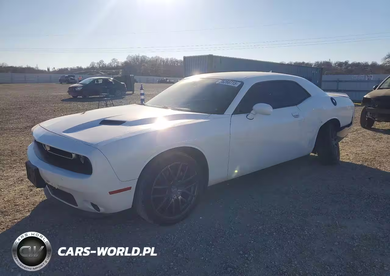 2016 Dodge Challenger Sxt