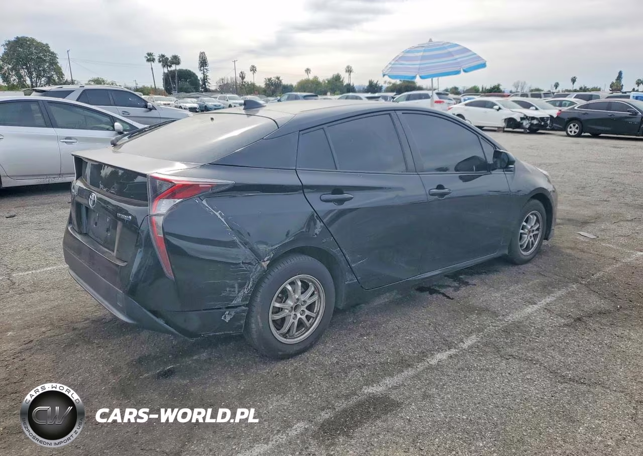 2017 Toyota Prius VIN:JTDKARFU5H3536697 - 3