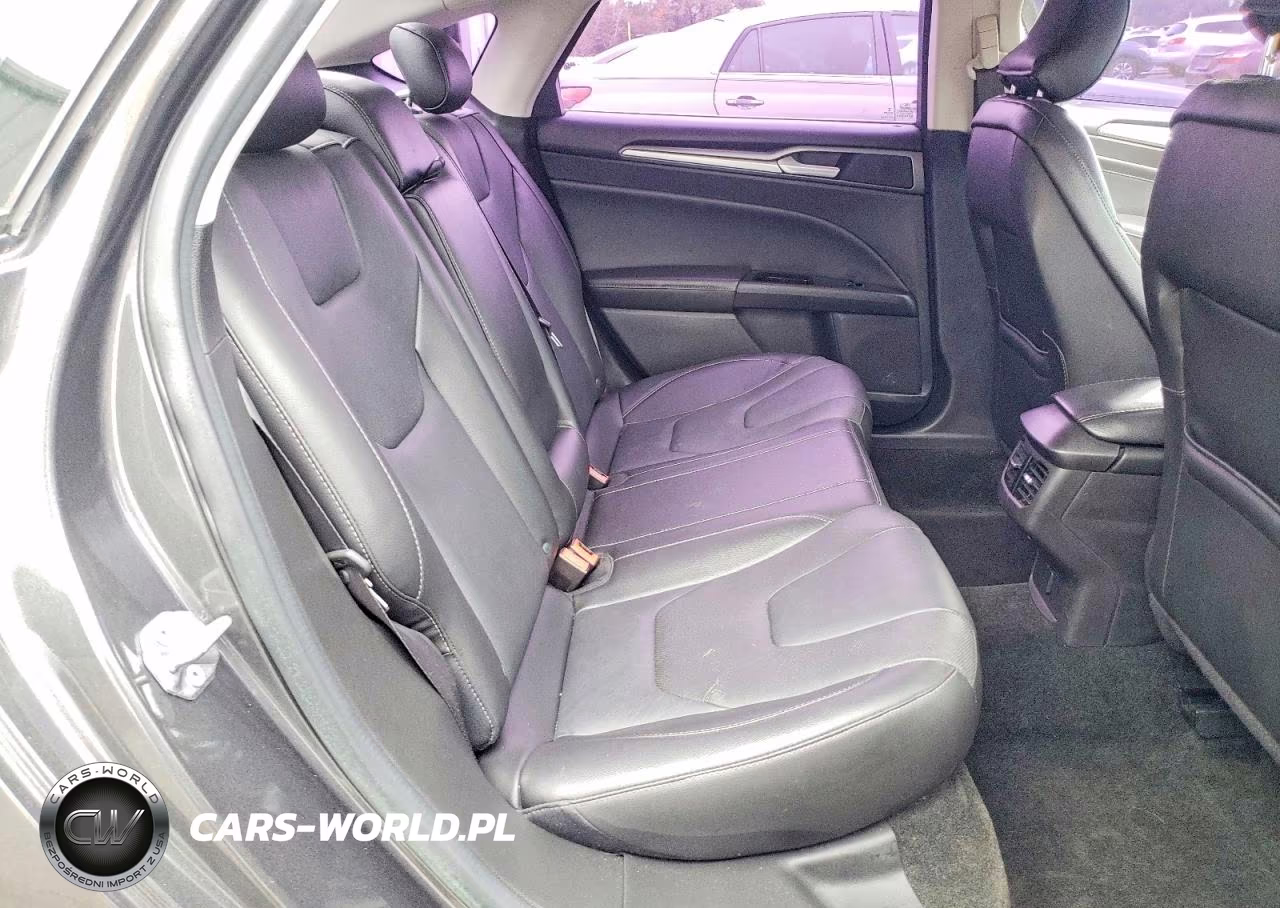 2015 Ford Fusion Titanium VIN:3FA6P0K94FR301225 - 10