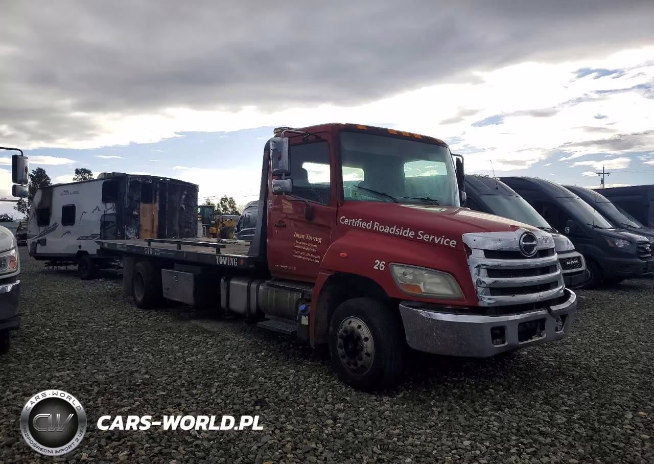 2013 Hino 258-268 Rollback Tow Truck