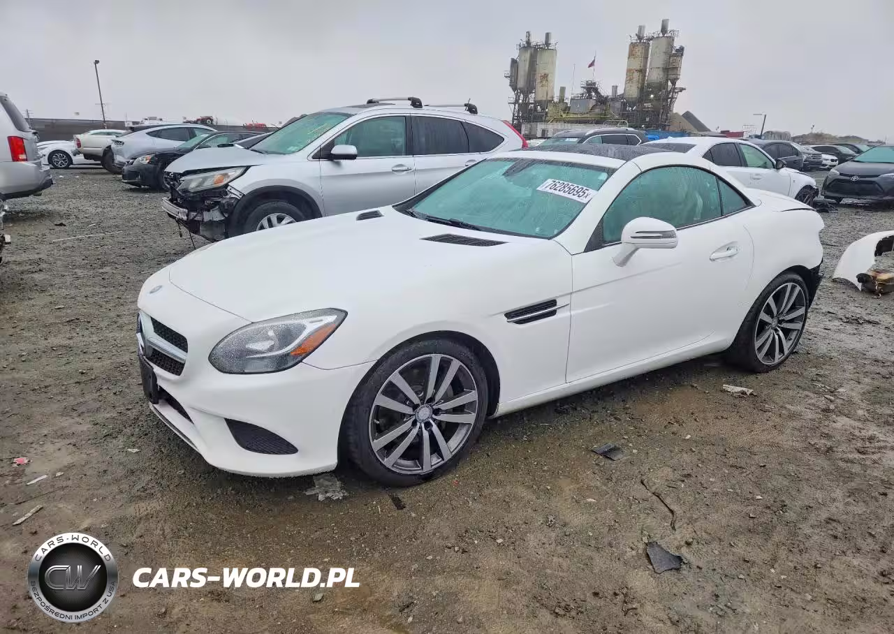 2017 Mercedes-Benz Slc 300