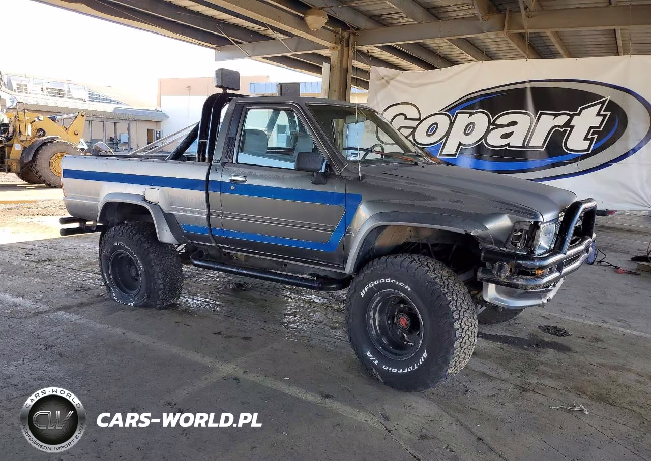 1988 Toyota Pickup Base VIN:JT4RN63A1J0226887 - 4