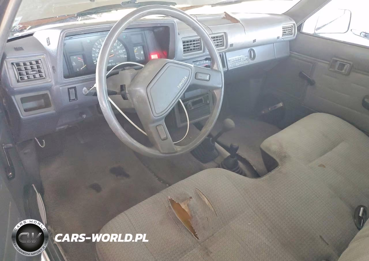 1988 Toyota Pickup Base VIN:JT4RN63A1J0226887 - 8