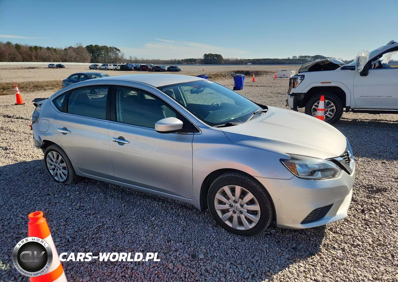 2016 Nissan Sentra S VIN:3N1AB7AP9GL666843 - 4