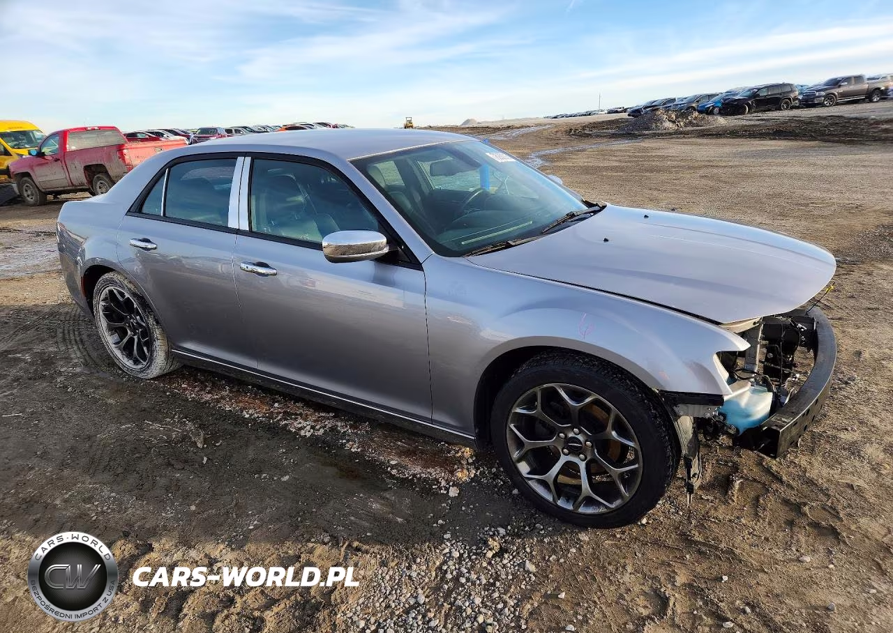 2017 Chrysler 300 S VIN:2C3CCABG9HH653295 - 4