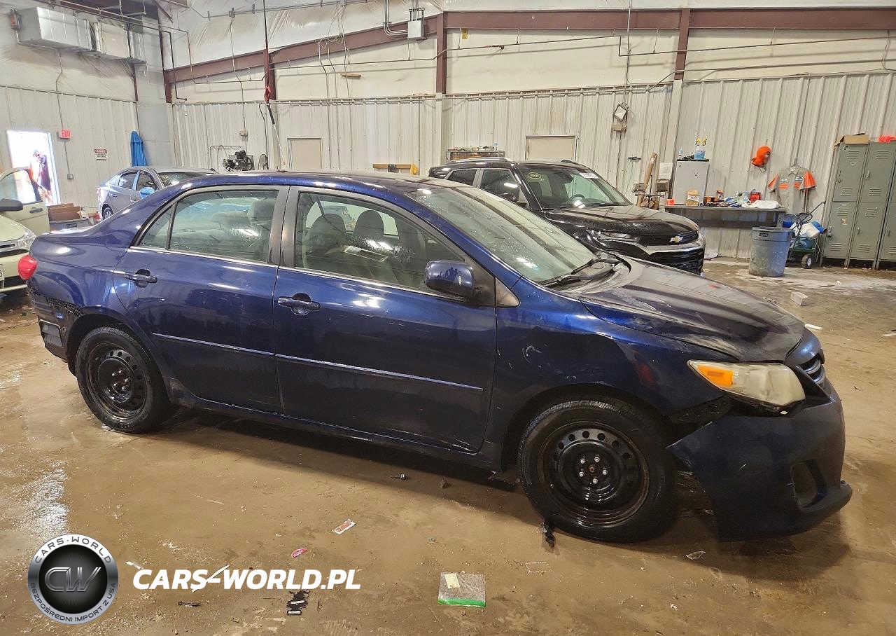 2013 Toyota Corolla Base VIN:5YFBU4EE3DP199386 - 4