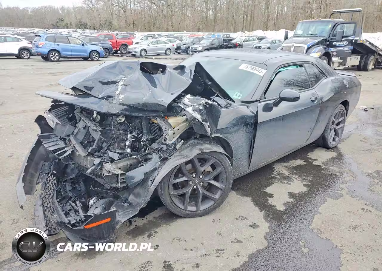 2023 Dodge Challenger Sxt