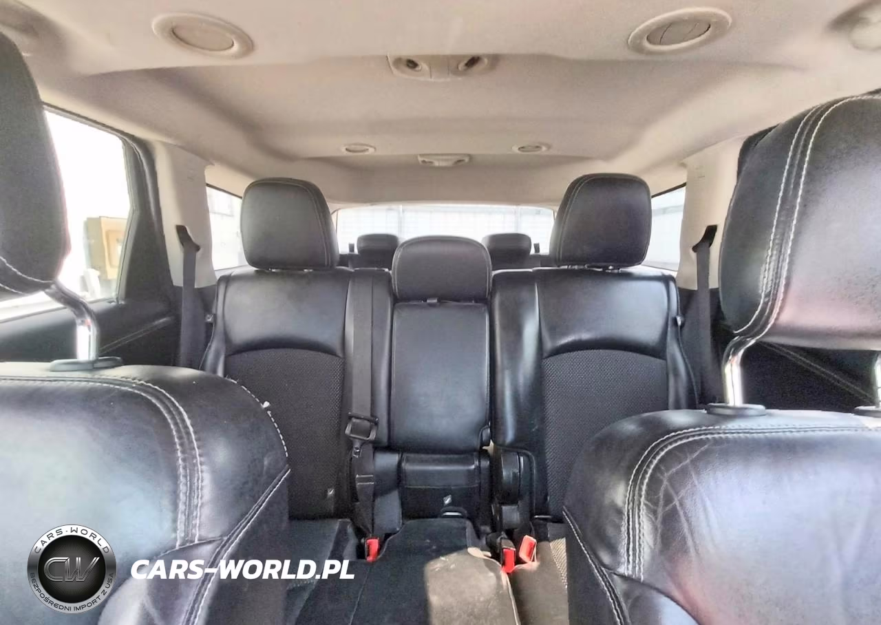 2016 Dodge Journey Crossroad VIN:3C4PDCGB1GT173597 - 10