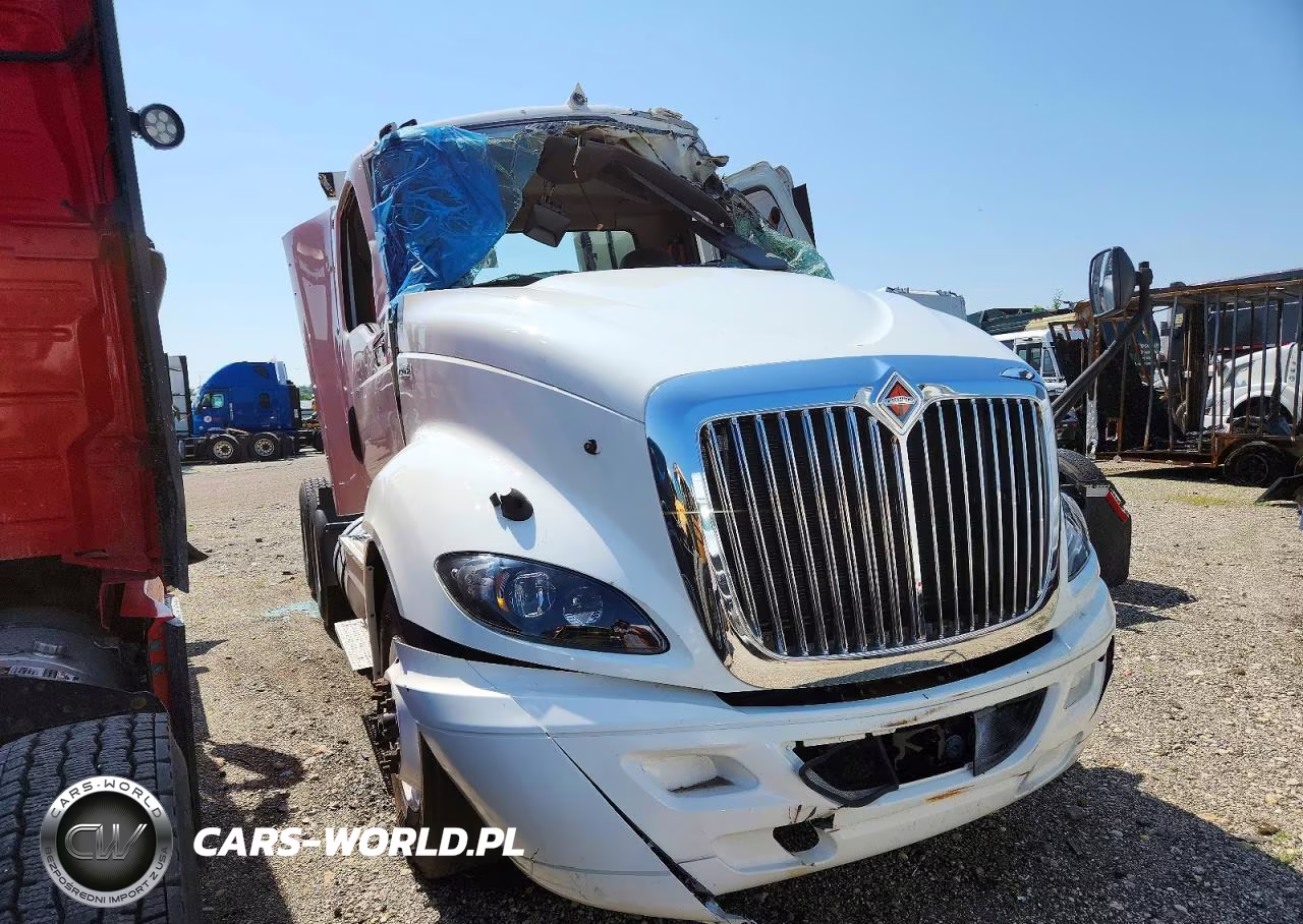 2022 International Rh613 Semi Truck