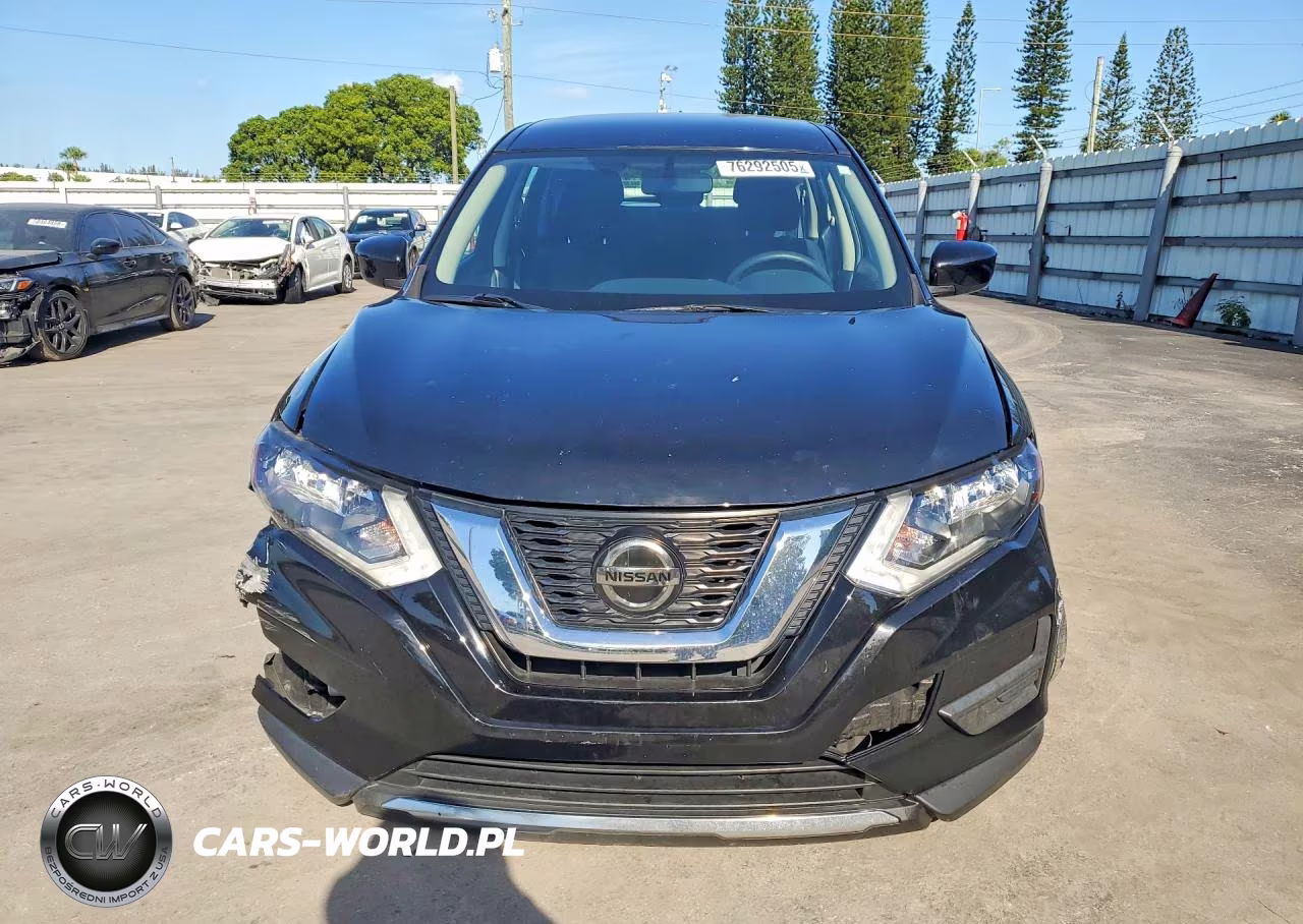 2018 Nissan Rogue S VIN:JN8AT2MTXJW455842 - 5