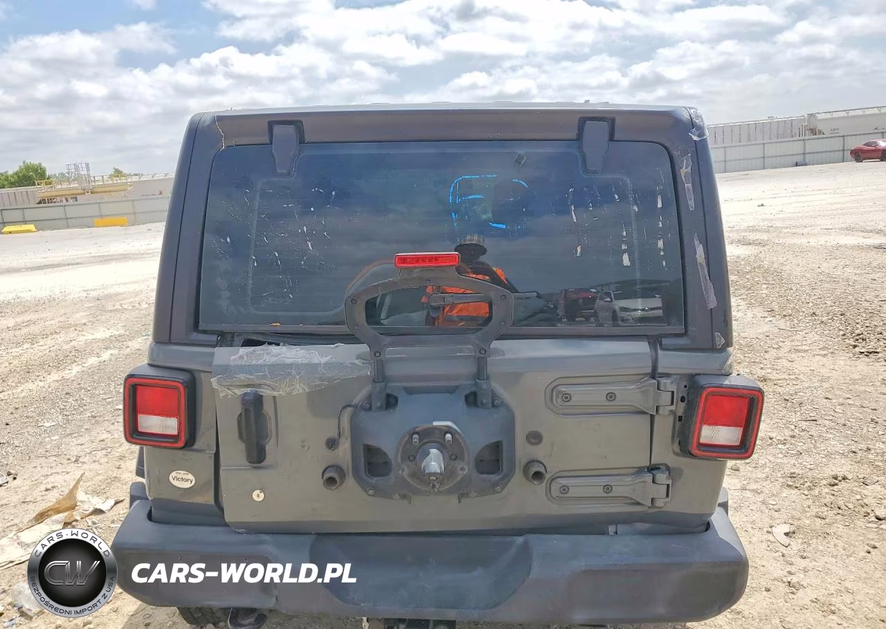2020 Jeep Wrangler Unlimited Sport VIN:1C4HJXDG7LW133422 - 6