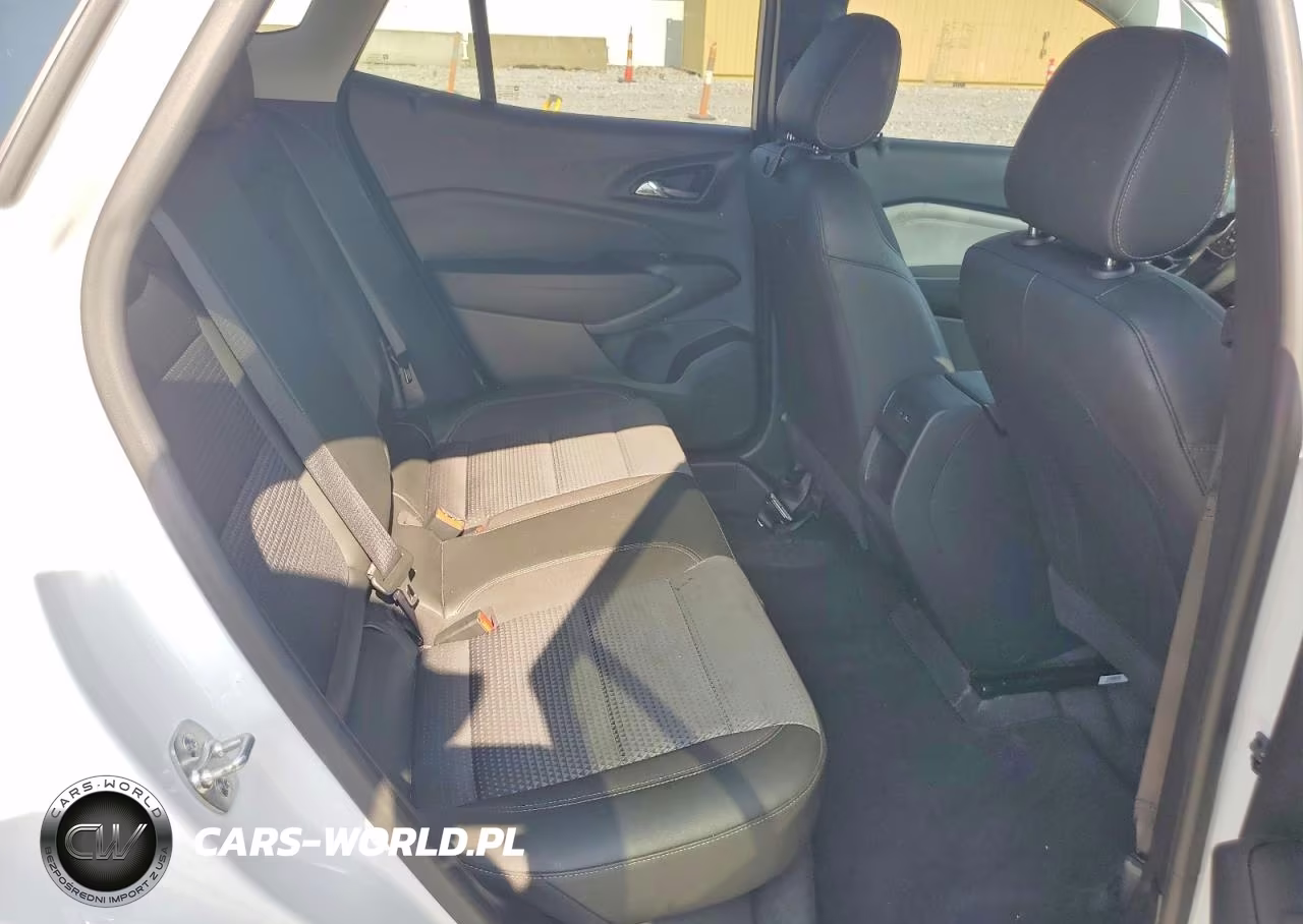2025 Chevrolet Trax 1Lt VIN:KL77LHEP8SC068877 - 11