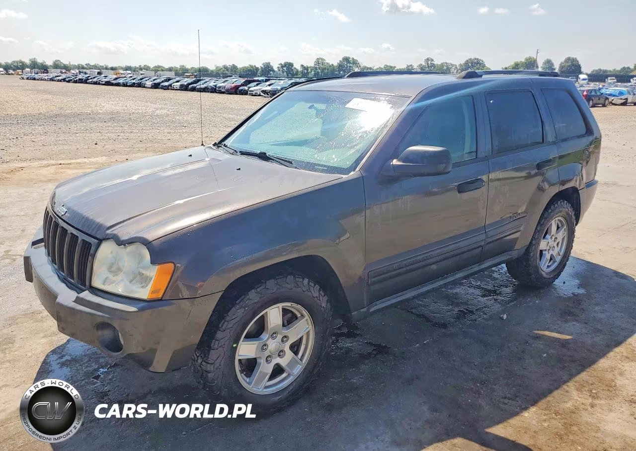 2005 Jeep Grand Cherokee Laredo VIN:1J4GR48K25C714696 - 1