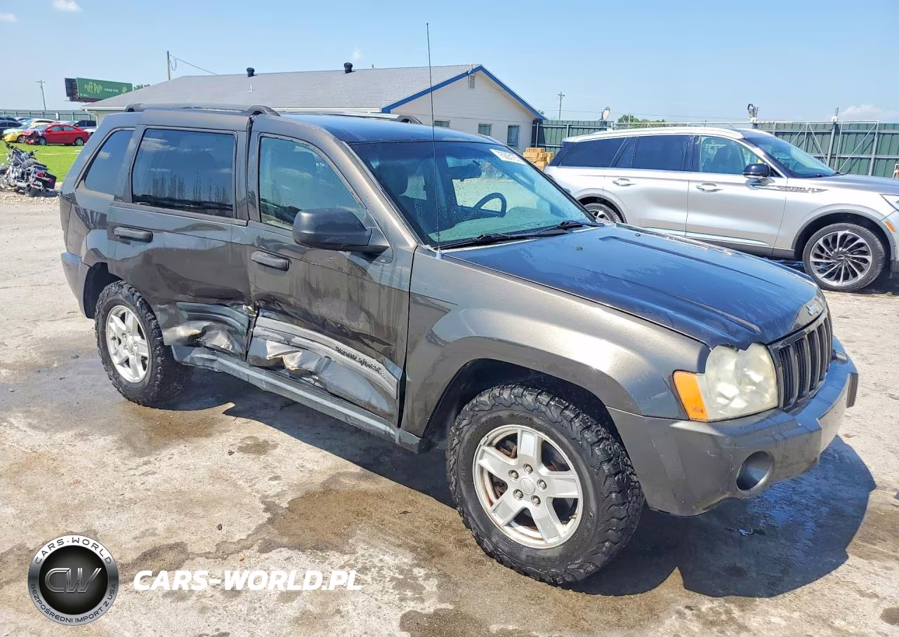 2005 Jeep Grand Cherokee Laredo VIN:1J4GR48K25C714696 - 4