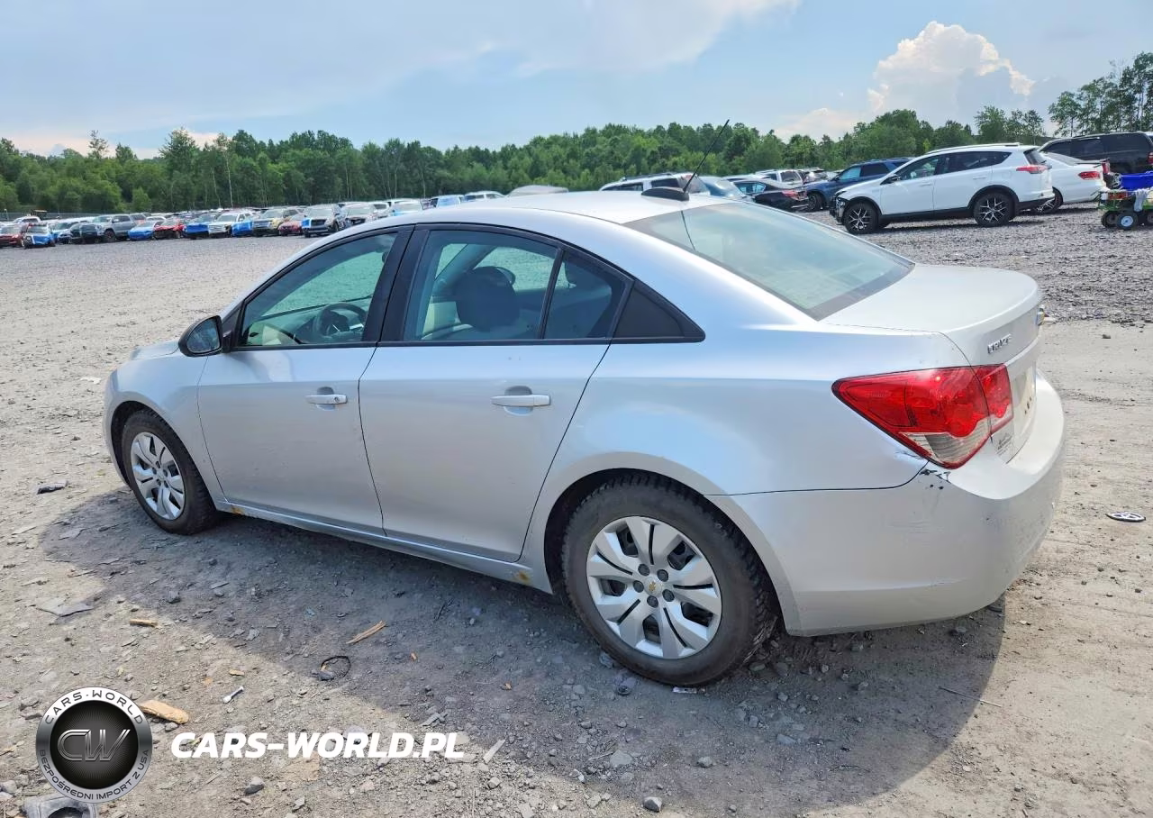 2015 Chevrolet Cruze Ls VIN:1G1PA5SG8F7102903 - 2