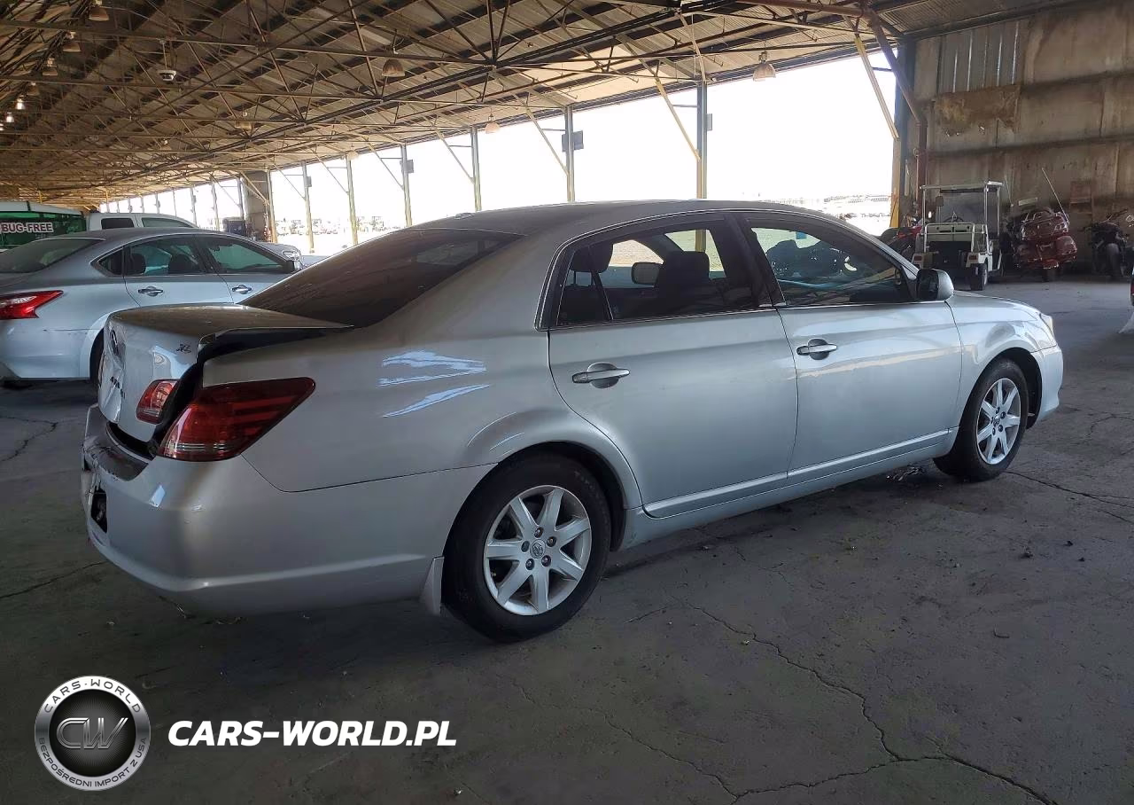 2010 Toyota Avalon Xl VIN:4T1BK3DB7AU357519 - 3