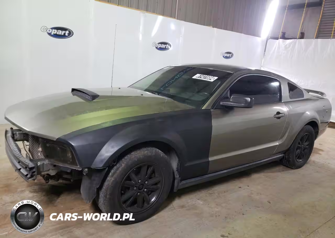 2005 Ford Mustang