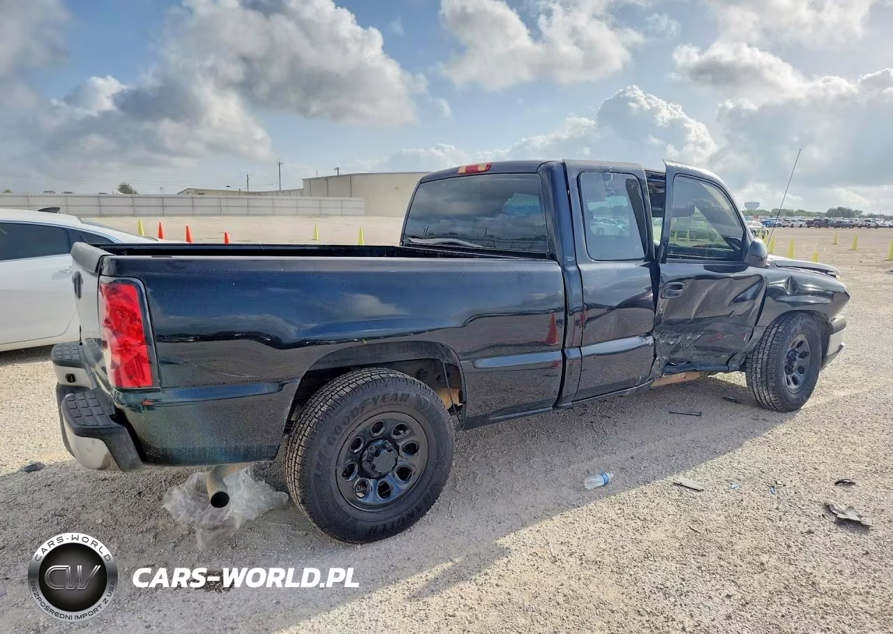 2005 Chevrolet Silverado C1500 VIN:1GCEC19X55Z321537 - 3