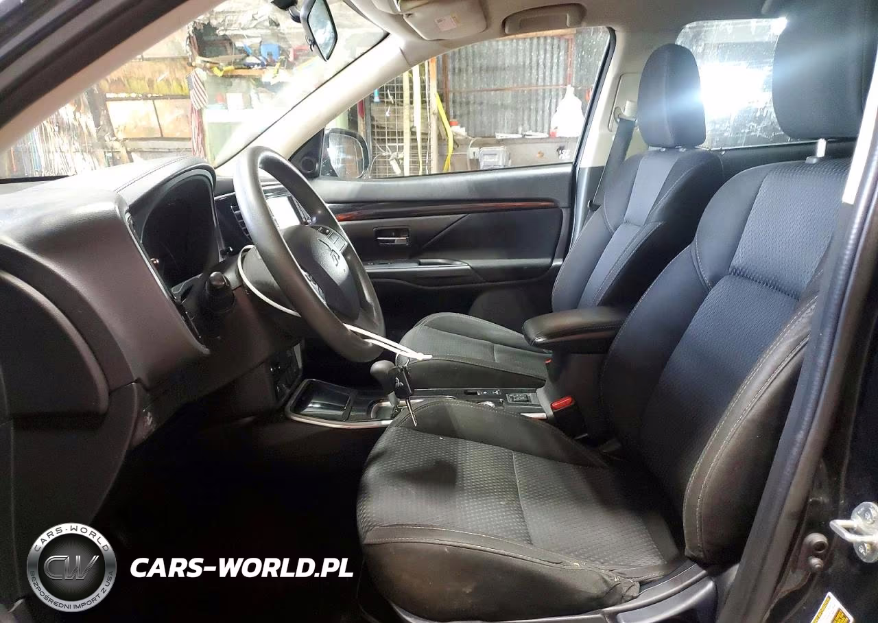 2020 Mitsubishi Outlander Se-Sel-Le VIN:JA4AZ3A32LZ045987 - 7