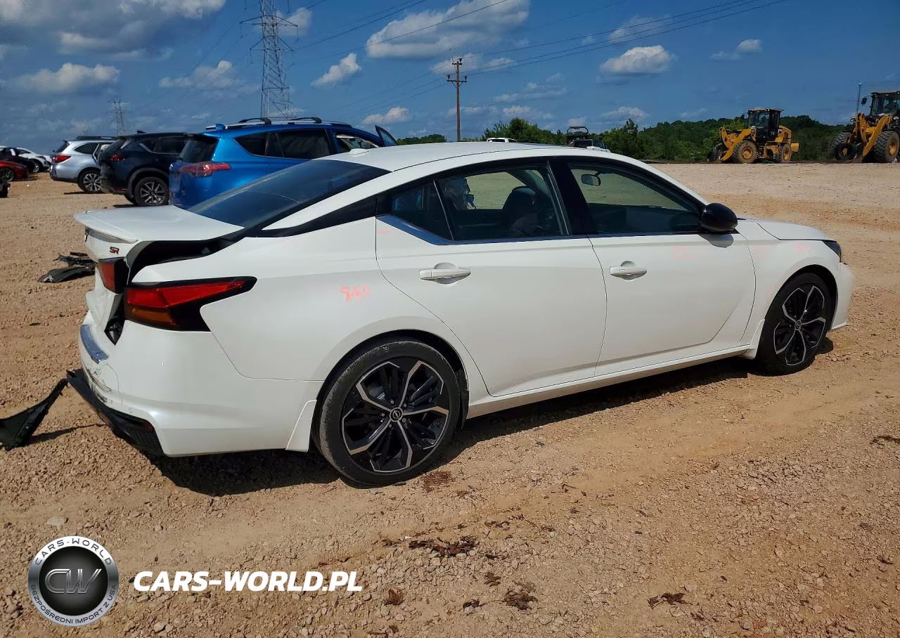 2023 Nissan Altima Sr VIN:1N4BL4CV2PN355009 - 3