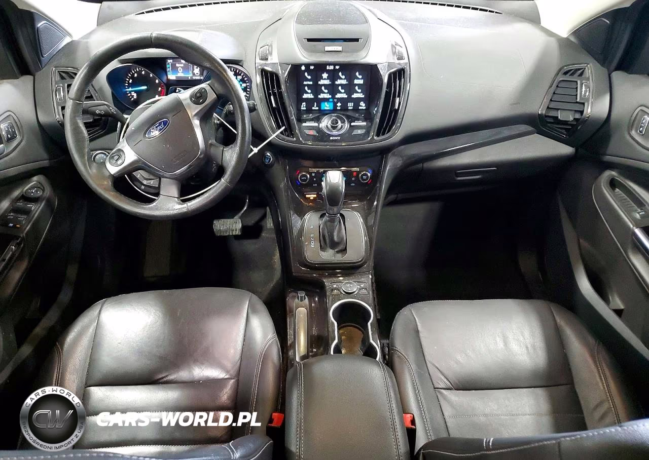 2016 Ford Escape Titanium VIN:1FMCU9JX3GUB60079 - 8
