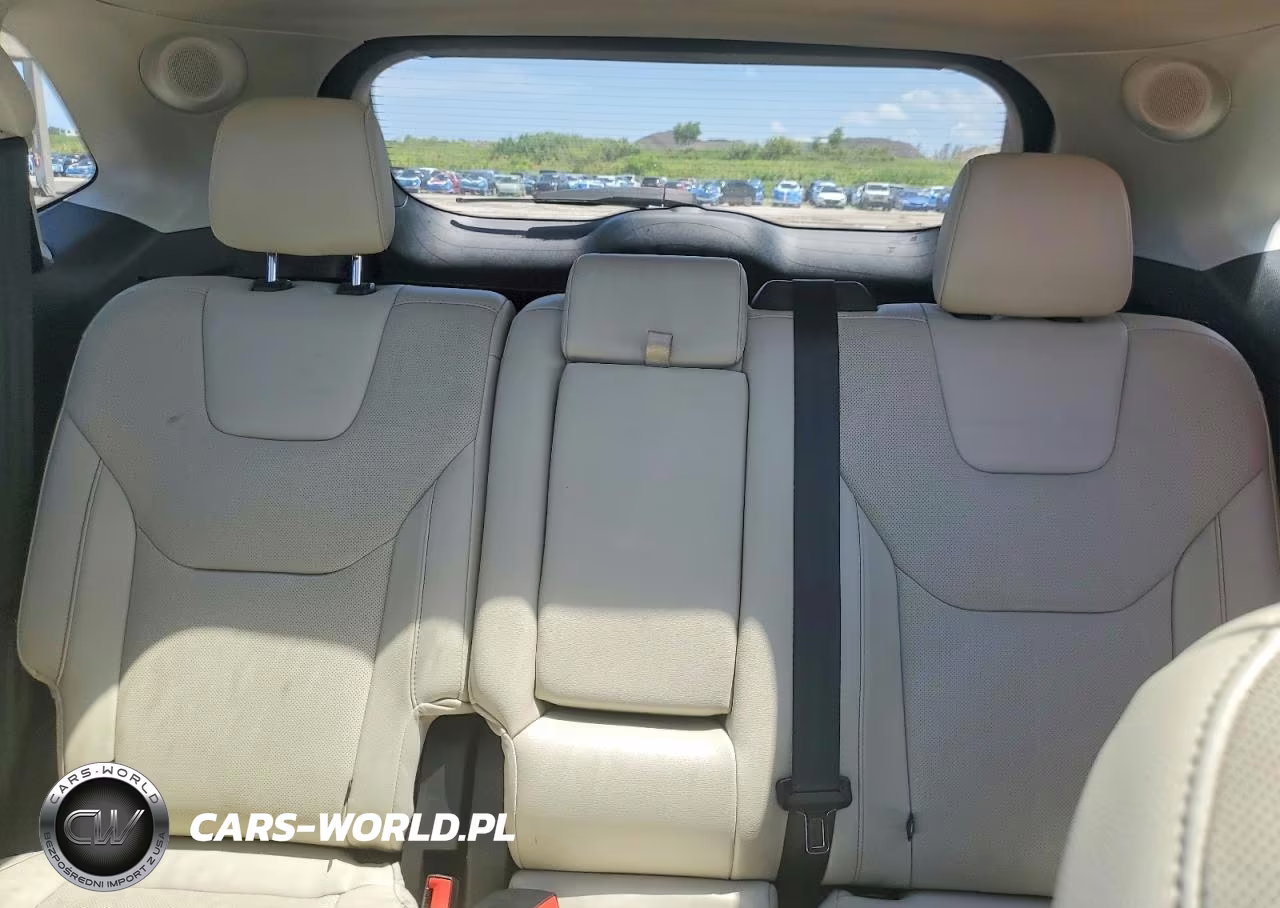 2018 Ford Edge Titanium VIN:2FMPK3K98JBC35327 - 10