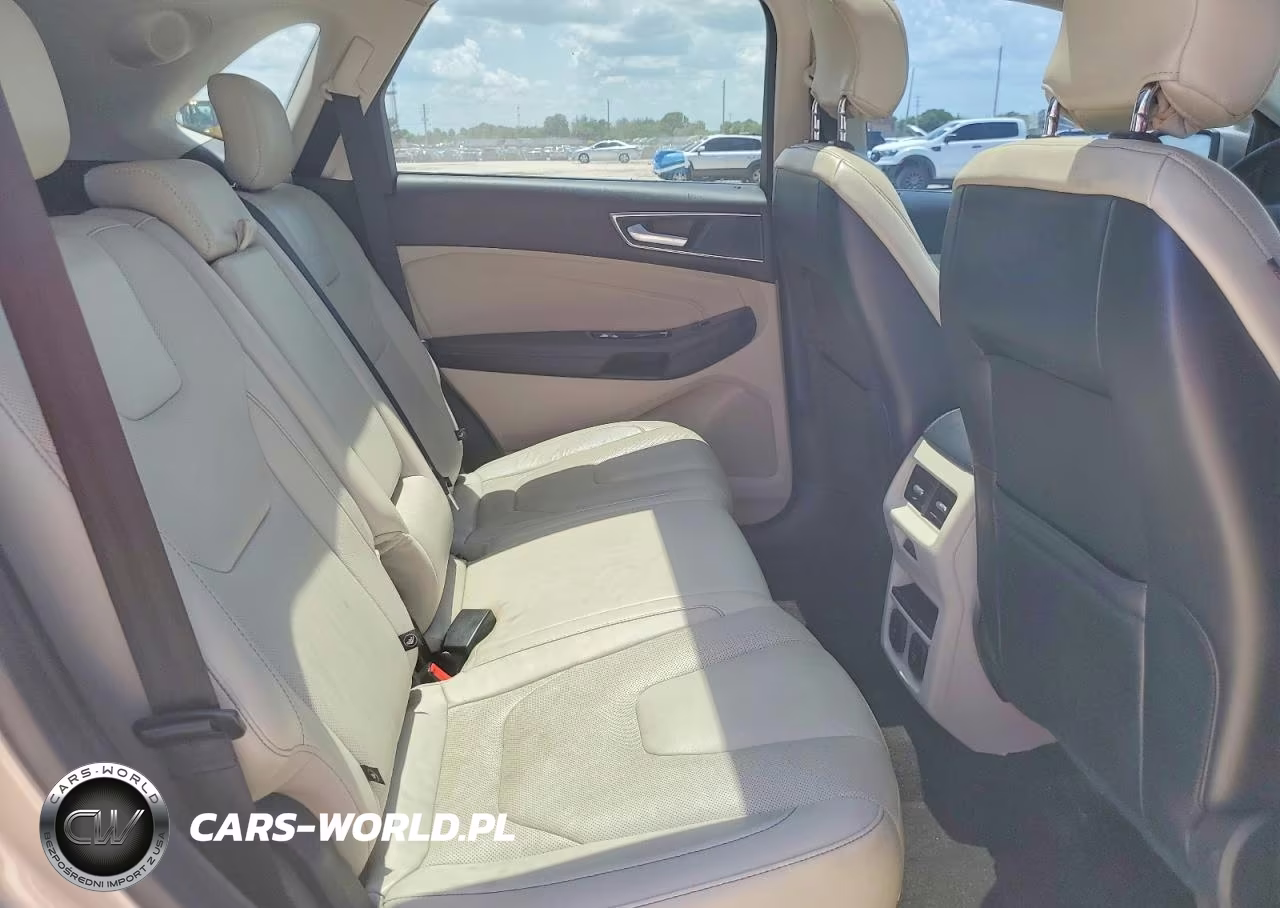 2018 Ford Edge Titanium VIN:2FMPK3K98JBC35327 - 11