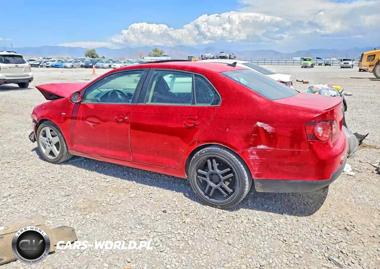 2010 Volkswagen Jetta Wolfsburg VIN:3VWRA7AJ4AM052621 - 2