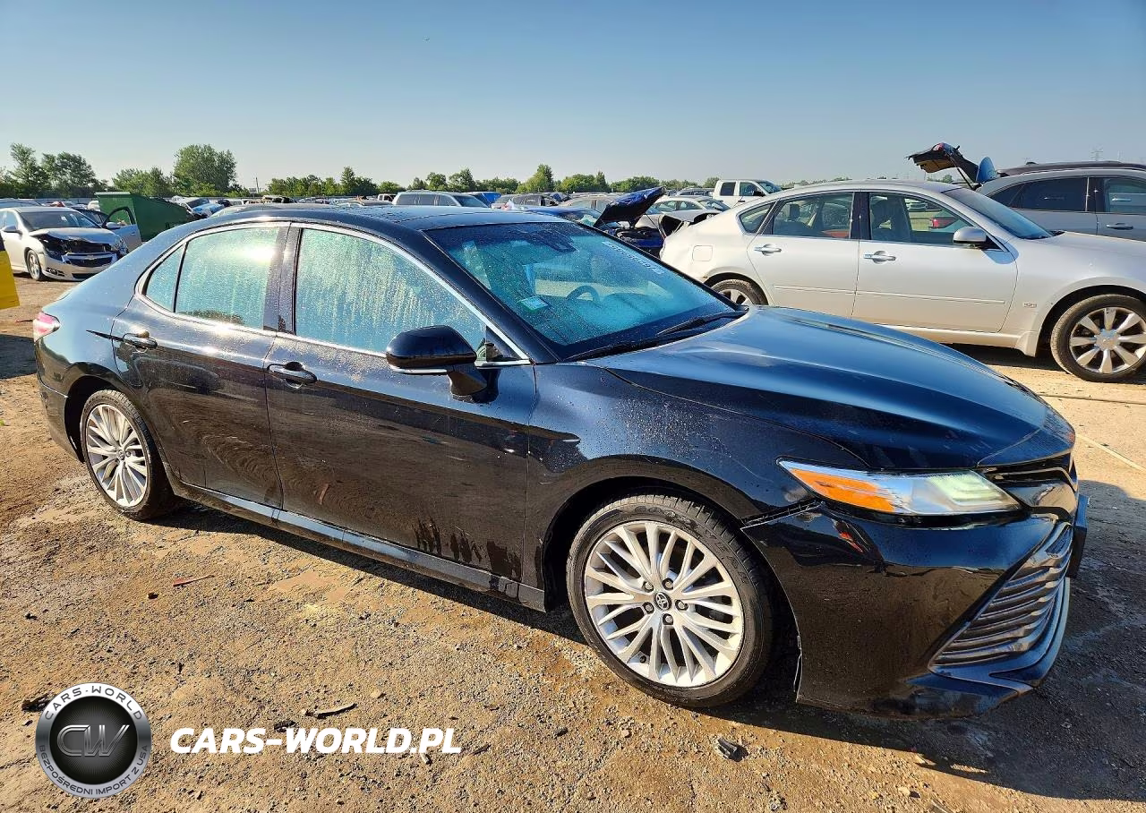 2020 Toyota Camry Xle VIN:4T1F11AK6LU312474 - 4