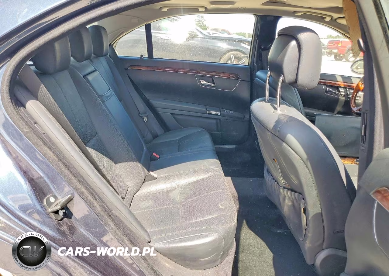2007 Mercedes-Benz S 550 VIN:WDDNG71XX7A137172 - 10