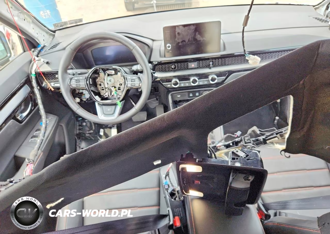 2026 Honda Cr-V Sport Touring VIN:7FARS6H95TE035781 - 8