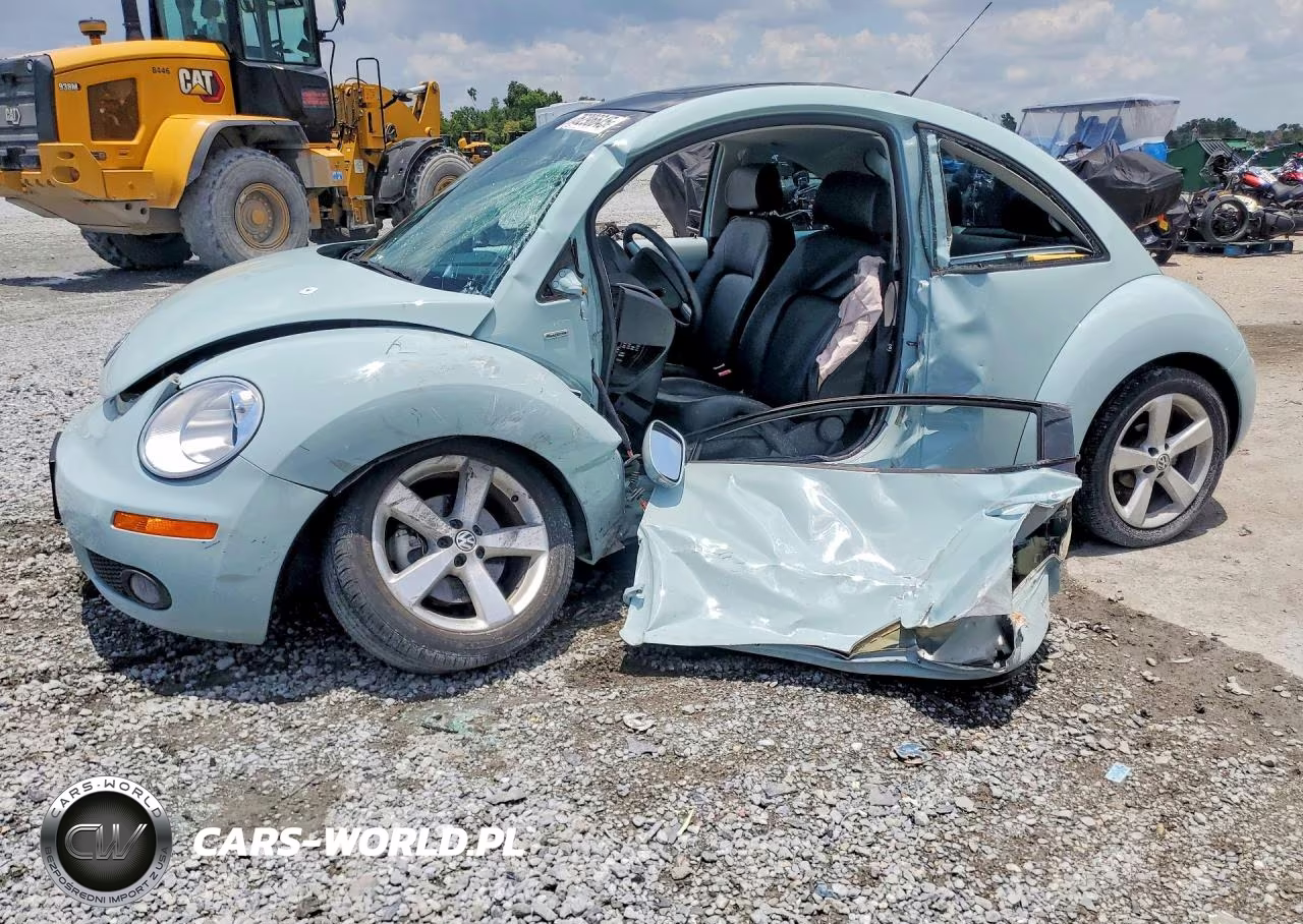 2010 Volkswagen New Beetle