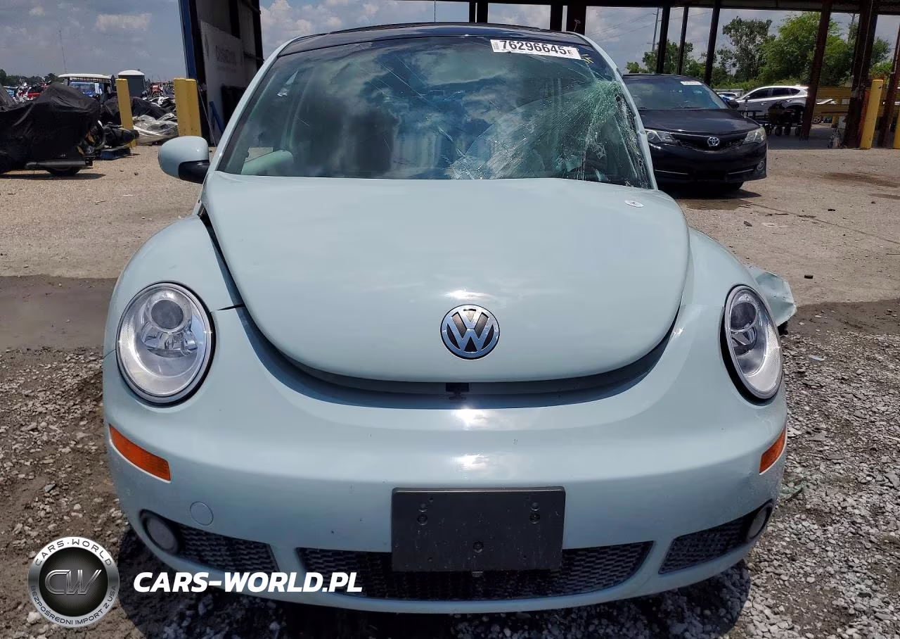 2010 Volkswagen New Beetle VIN:3VWRW3AG3AM027319 - 5