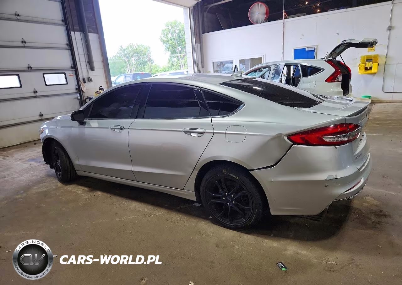 2019 Ford Fusion Se VIN:3FA6P0HD1KR154738 - 2