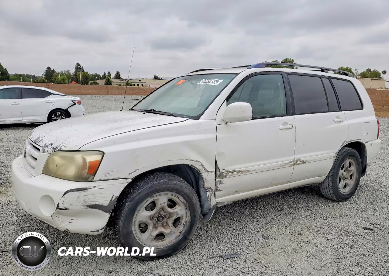 2005 Toyota Highlander Base