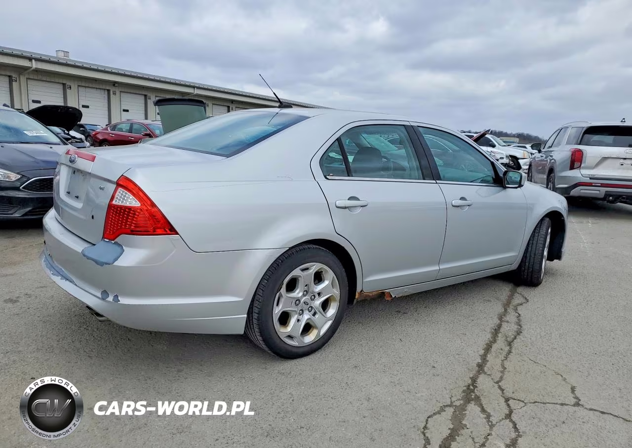 2010 Ford Fusion Se VIN:3FAHP0HAXAR355812 - 3