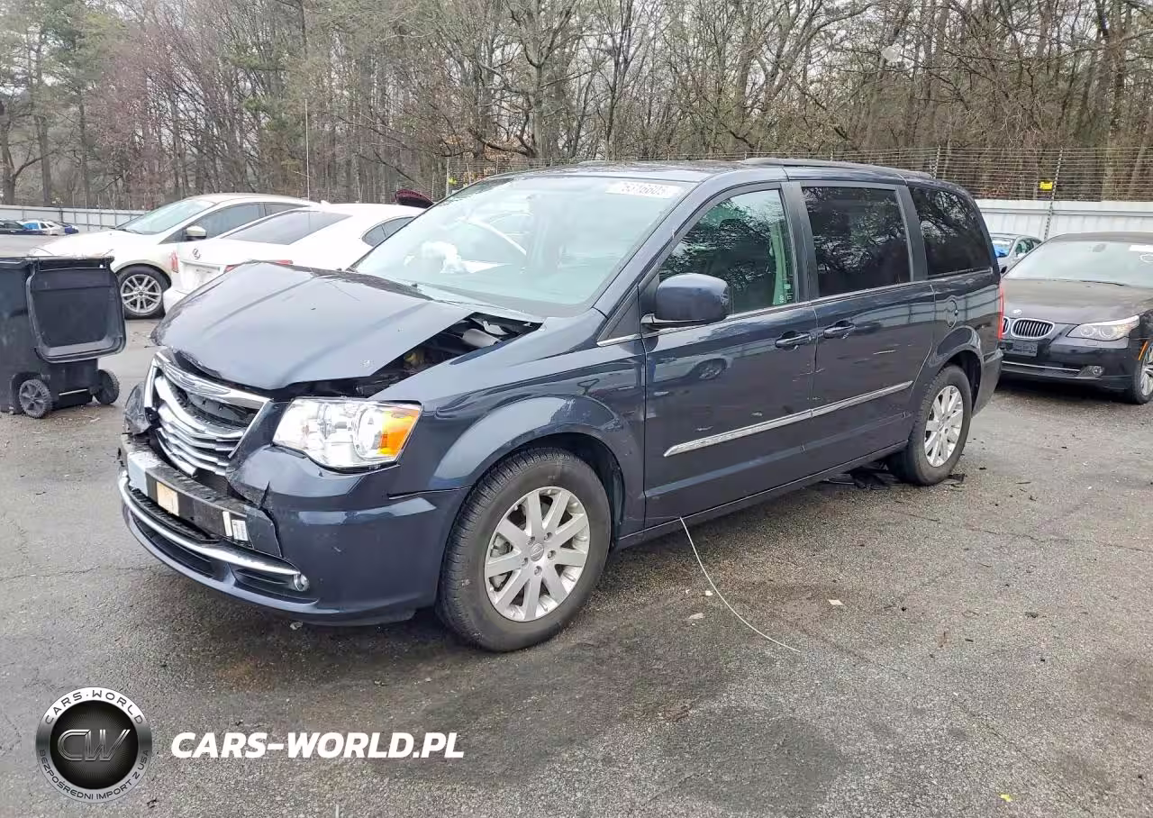 2014 Chrysler Town & Country Touring