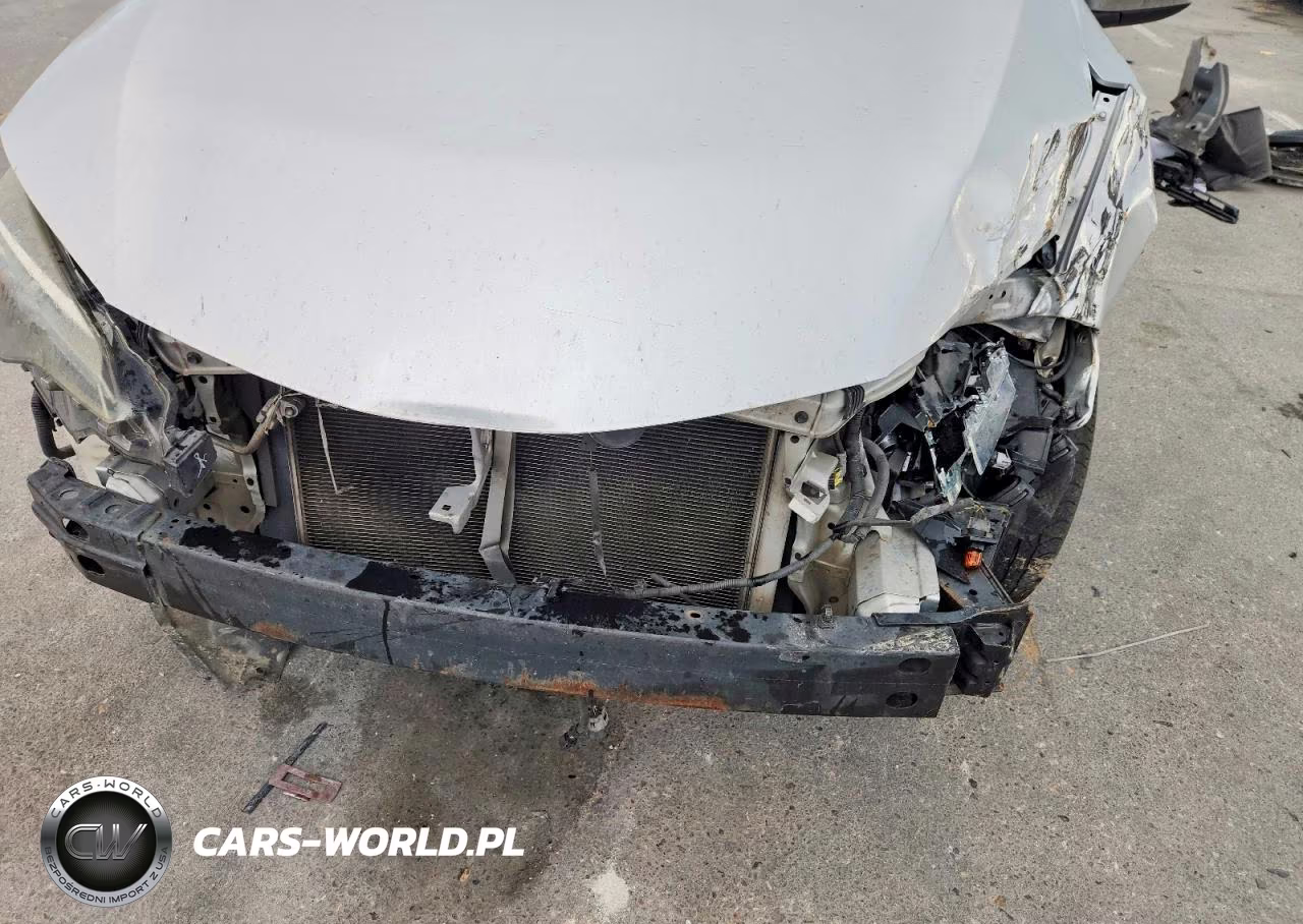 2018 Toyota Corolla L VIN:2T1BURHE4JC029042 - 11