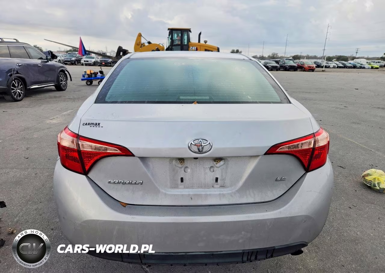 2018 Toyota Corolla L VIN:2T1BURHE4JC029042 - 6