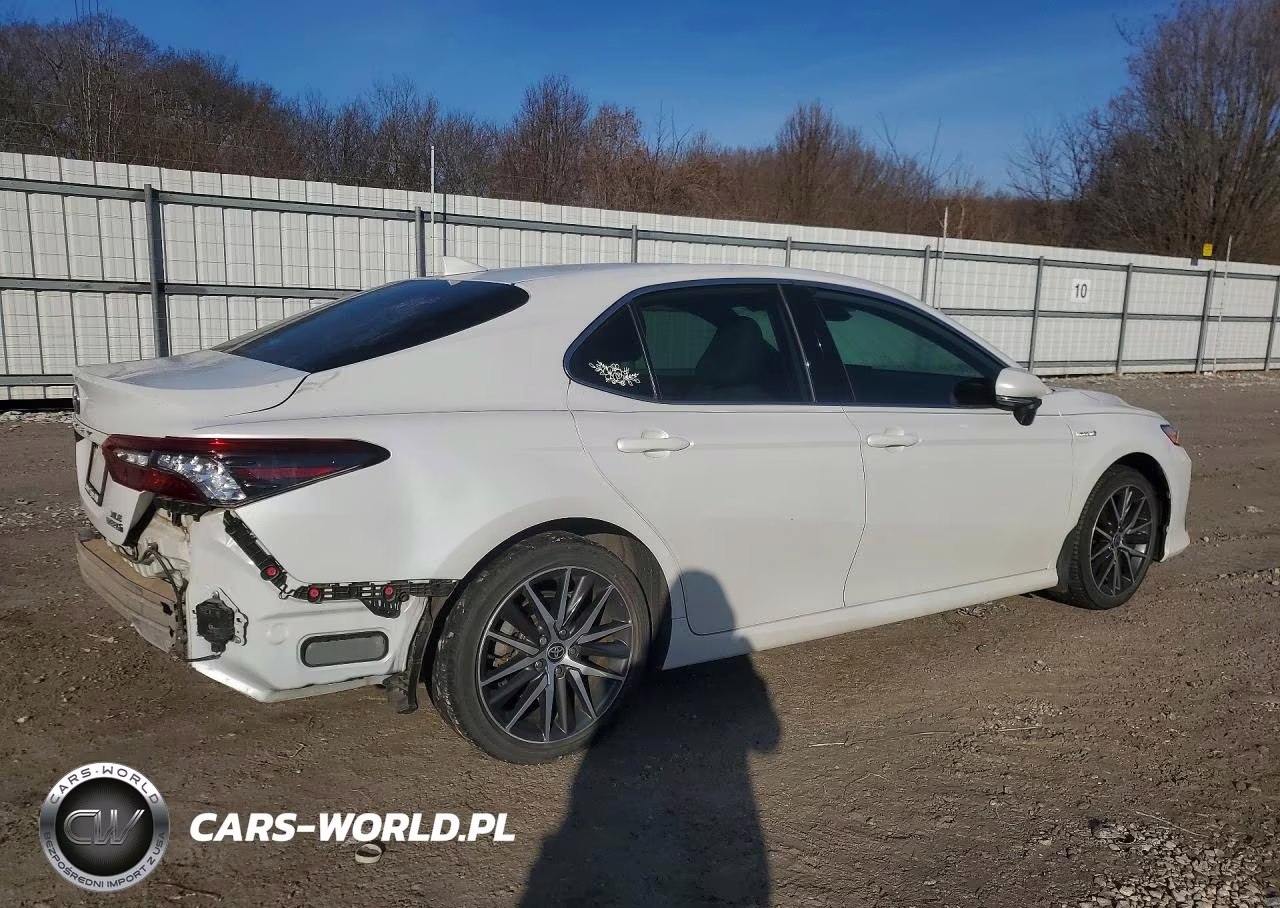 2021 Toyota Camry Xle VIN:4T1F31AK6MU551535 - 3