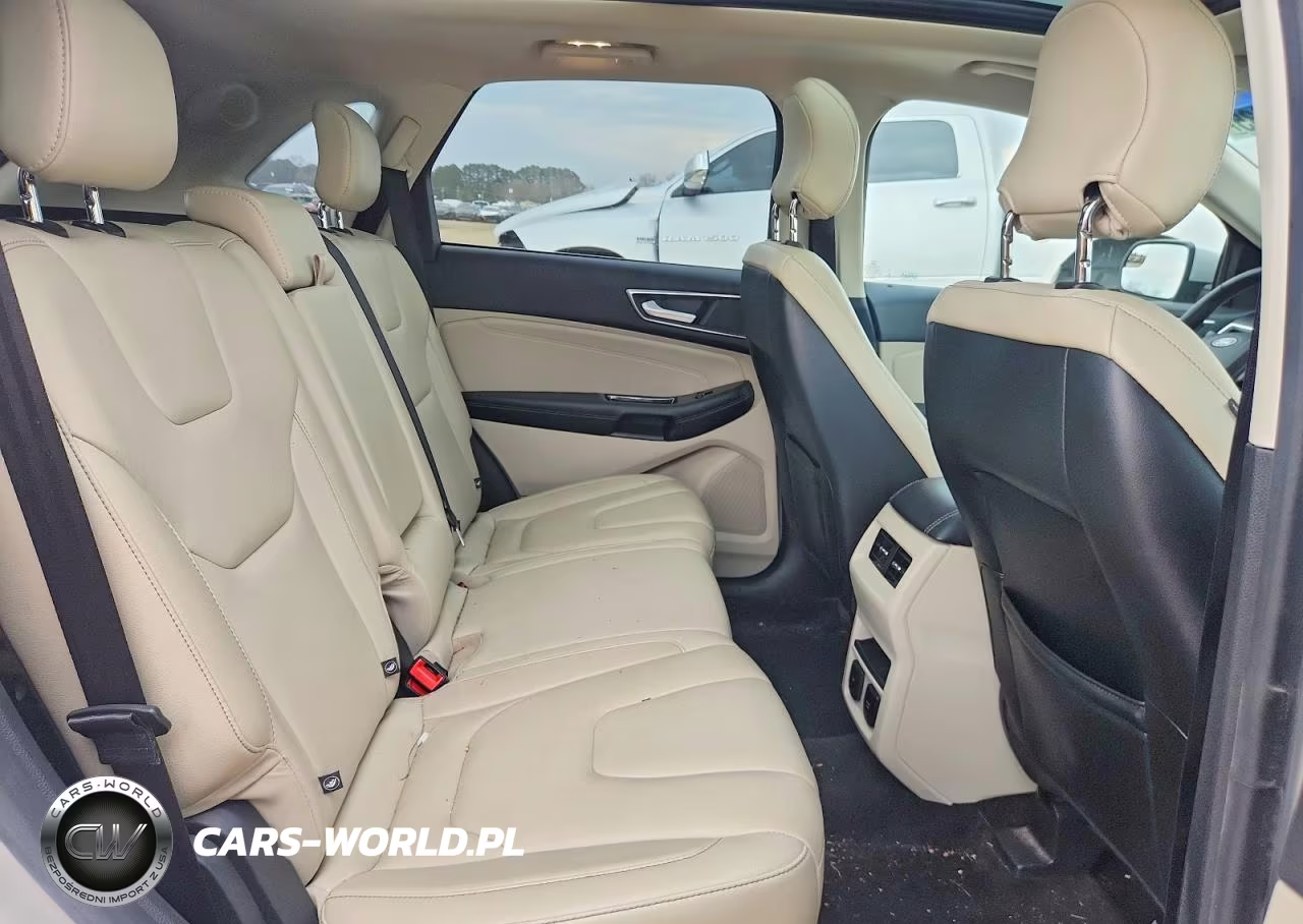 2018 Ford Edge Titanium VIN:2FMPK4K94JBB89212 - 11