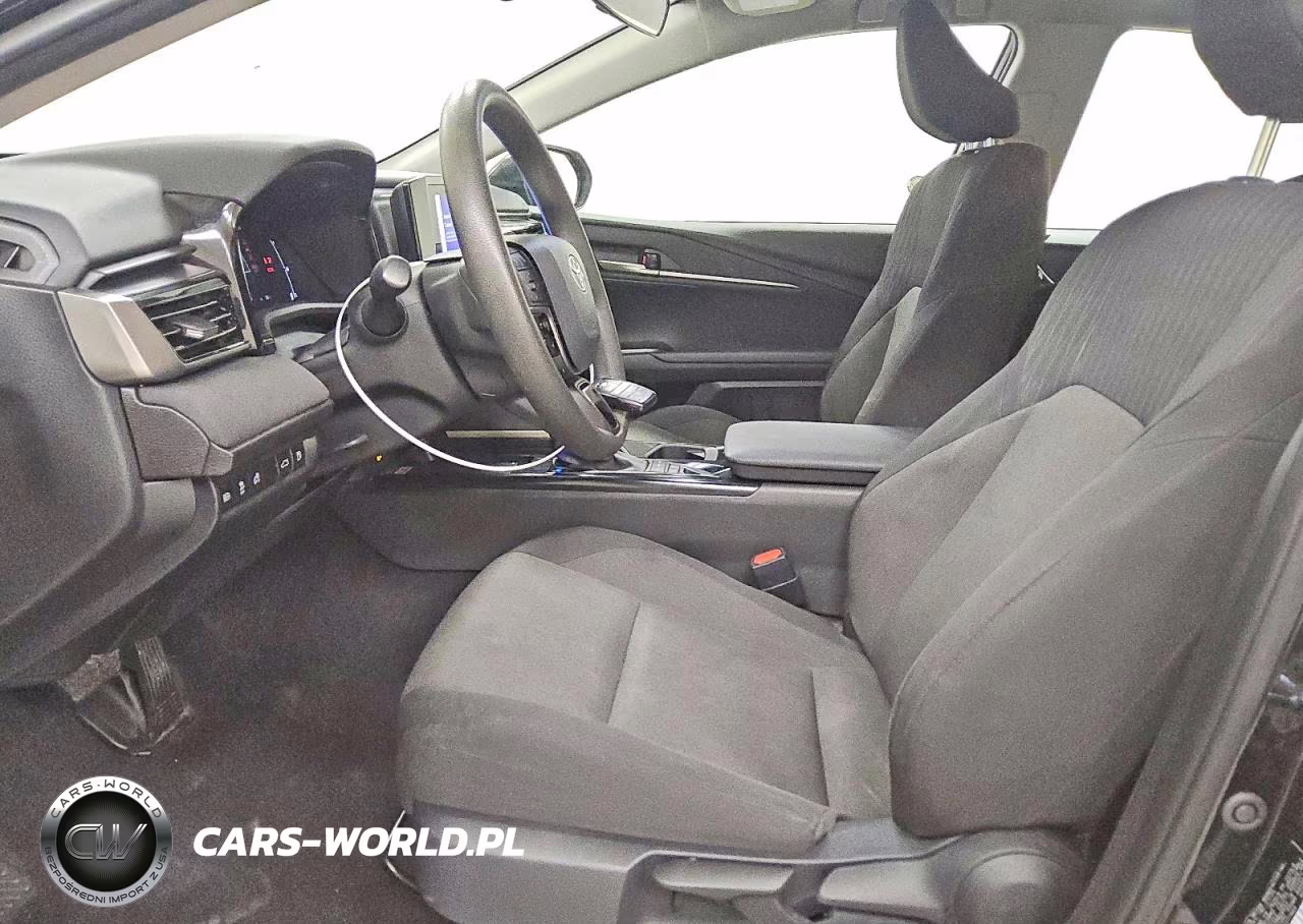 2025 Toyota Camry Xse VIN:4T1DAACK1SU577869 - 7