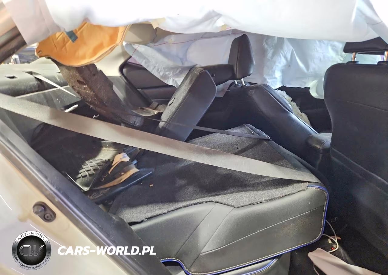 2017 Toyota Corolla L VIN:5YFBURHE0HP698564 - 10