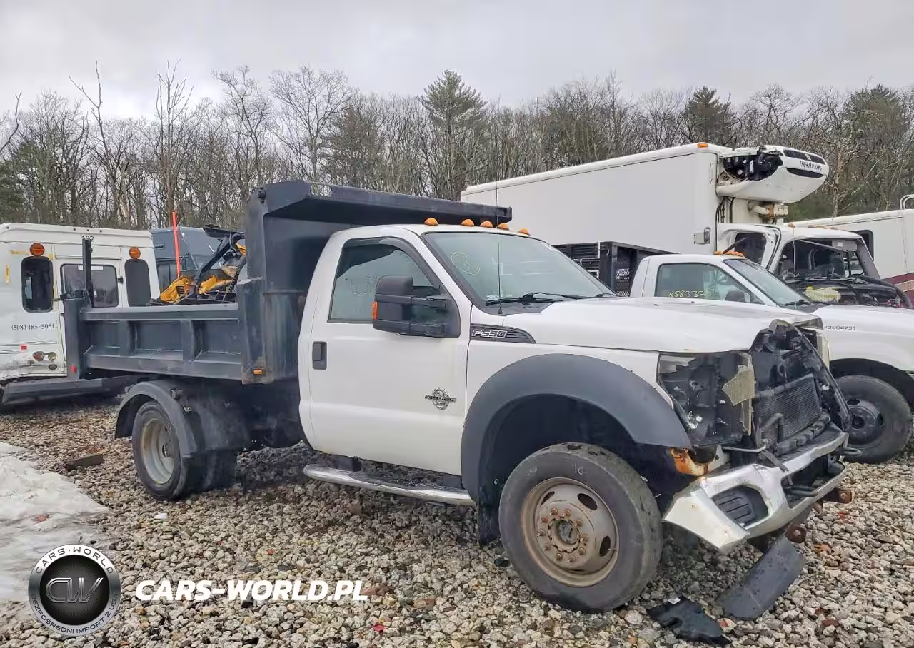 2016 Ford F550 Super Duty Dump Truck