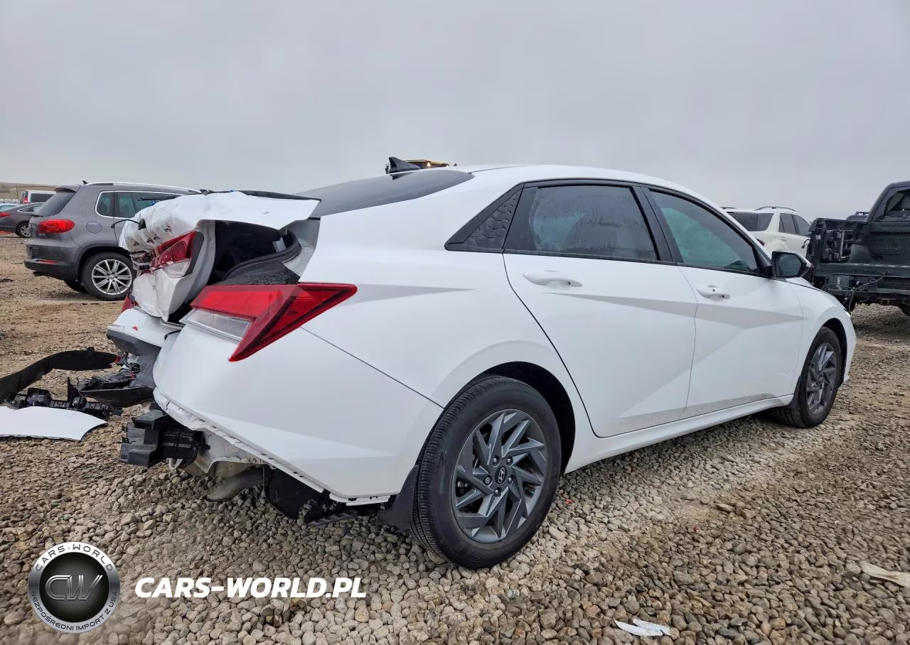2024 Hyundai Elantra Sel VIN:KMHLM4DG9RU811202 - 3