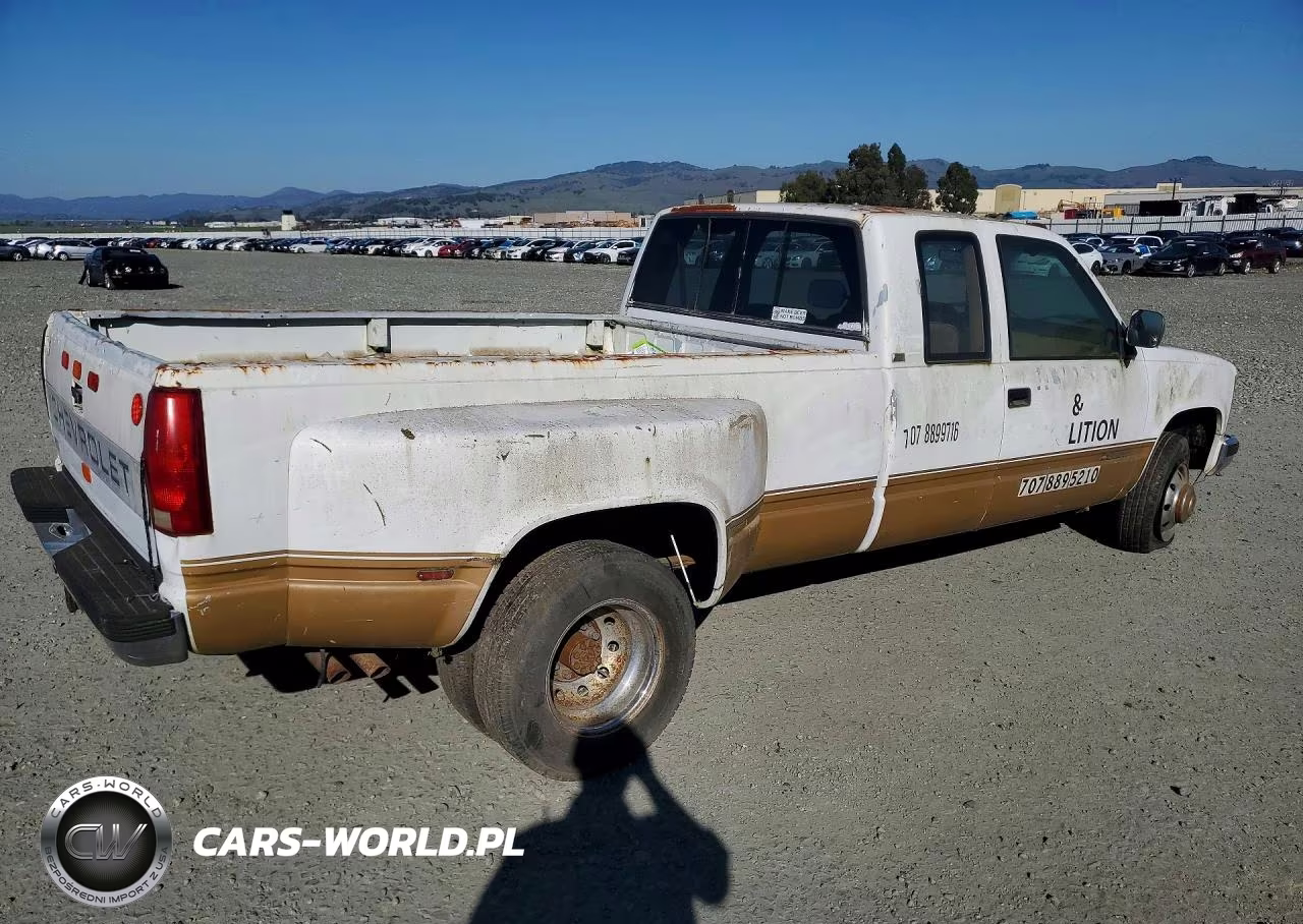 1988 Chevrolet Gmt-400 C3500 VIN:2GCHC39N4J1203134 - 3